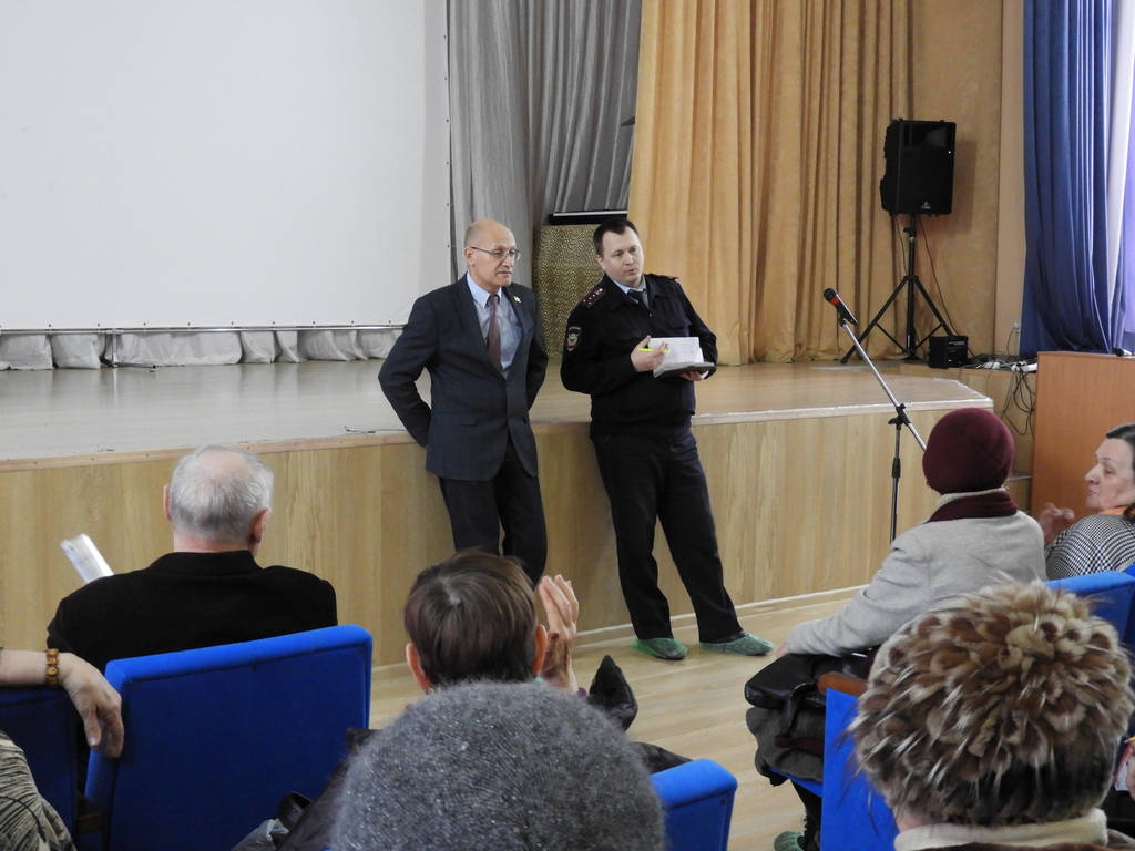 Встреча депутата Карелина Сергея Юрьевича с  жителями избирательного округа № 1