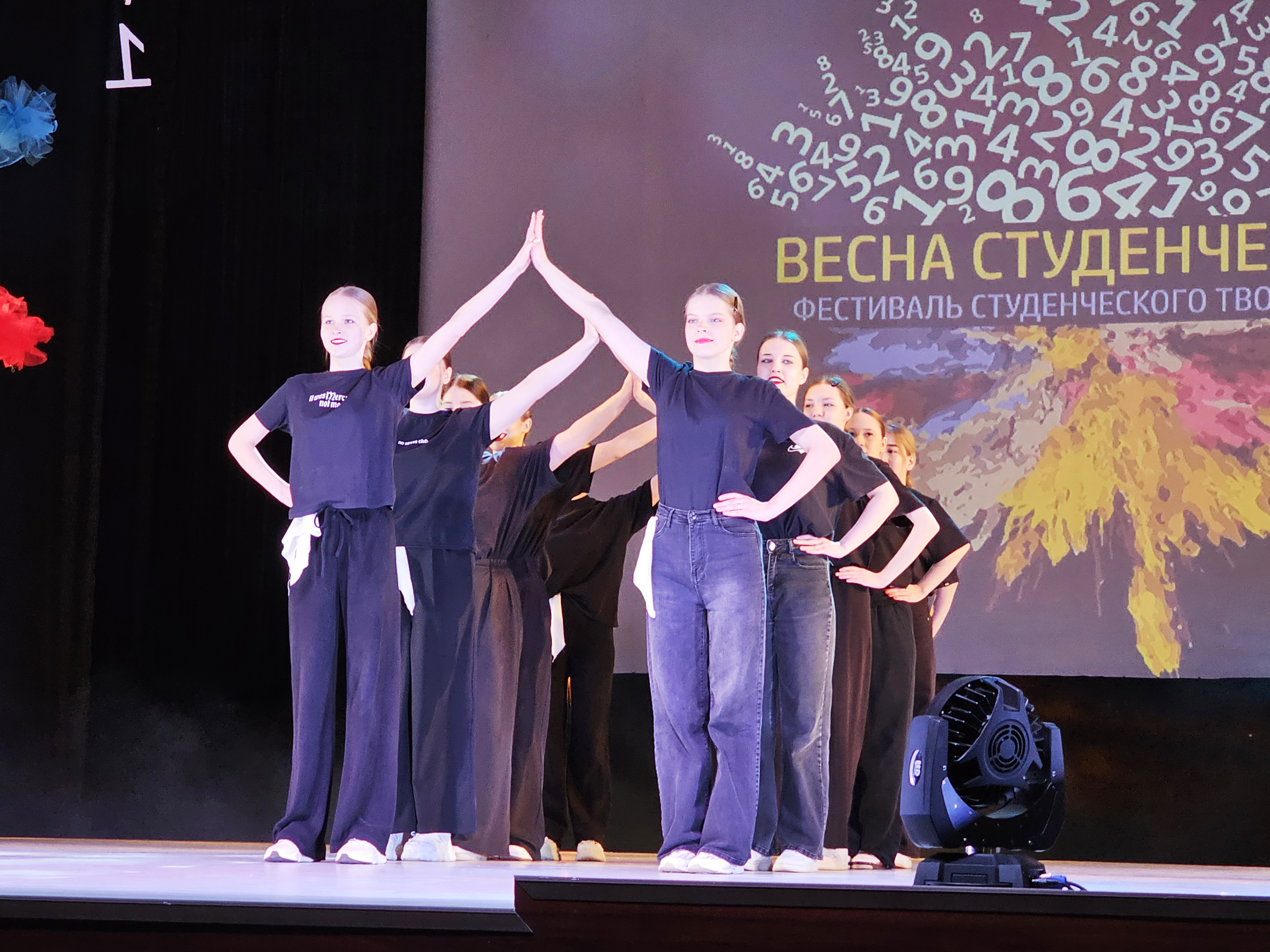 Молодежь в ритме весны: завершился районный Фестиваль «Весна студенческая»