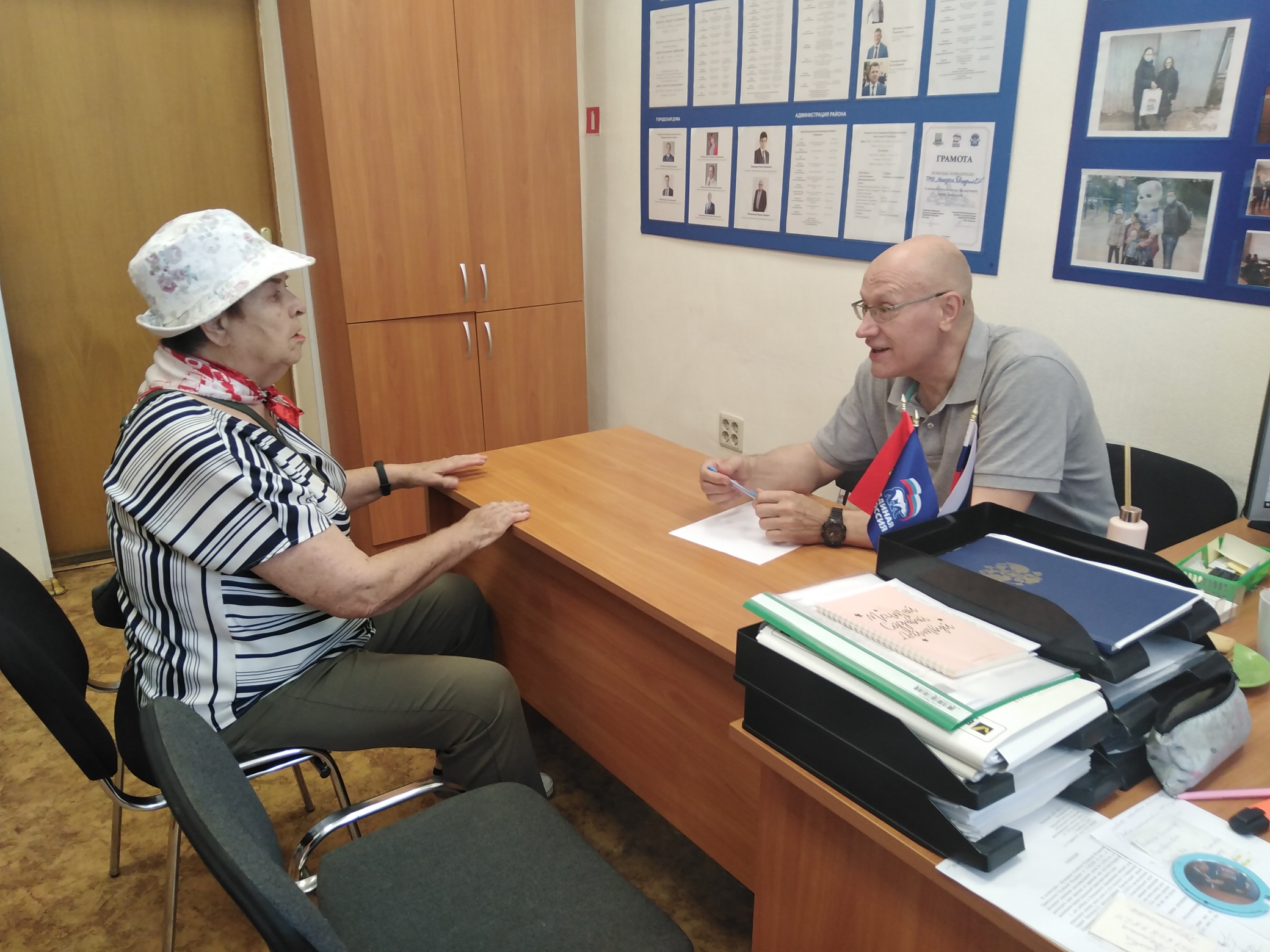 Депутат провел прием граждан избирательного округа №1