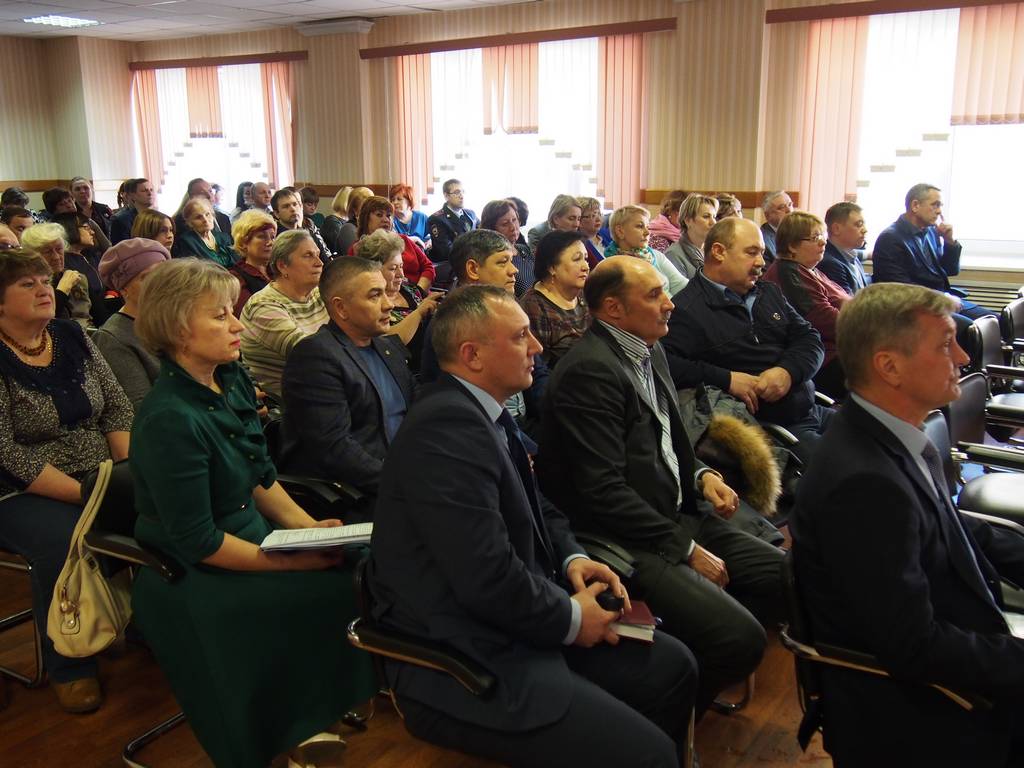 В Тракторозаводском районе прошли публичные слушания