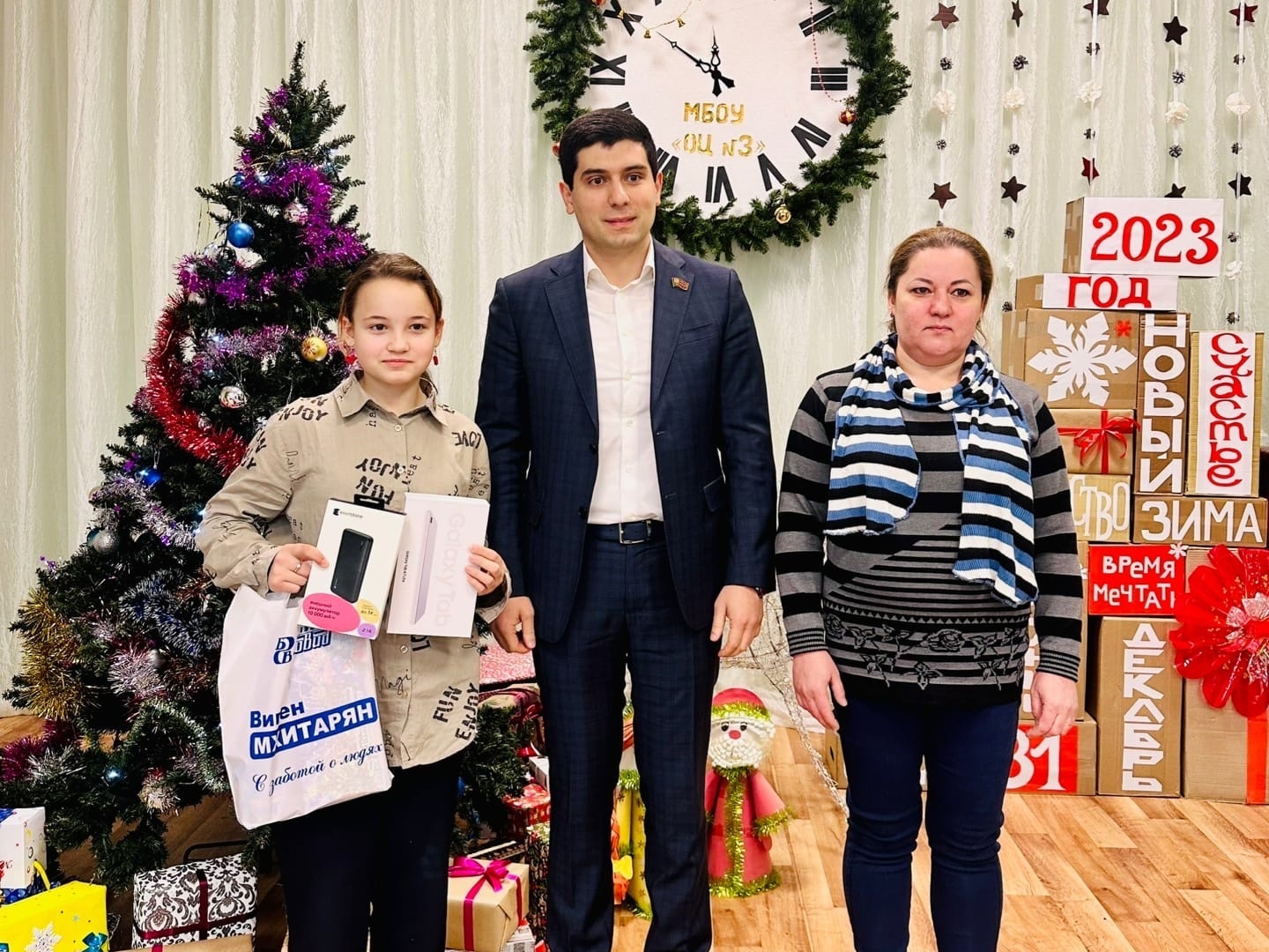 Депутат Челябинской городской Думы Виген Мхитарян исполнил желания двух детей
