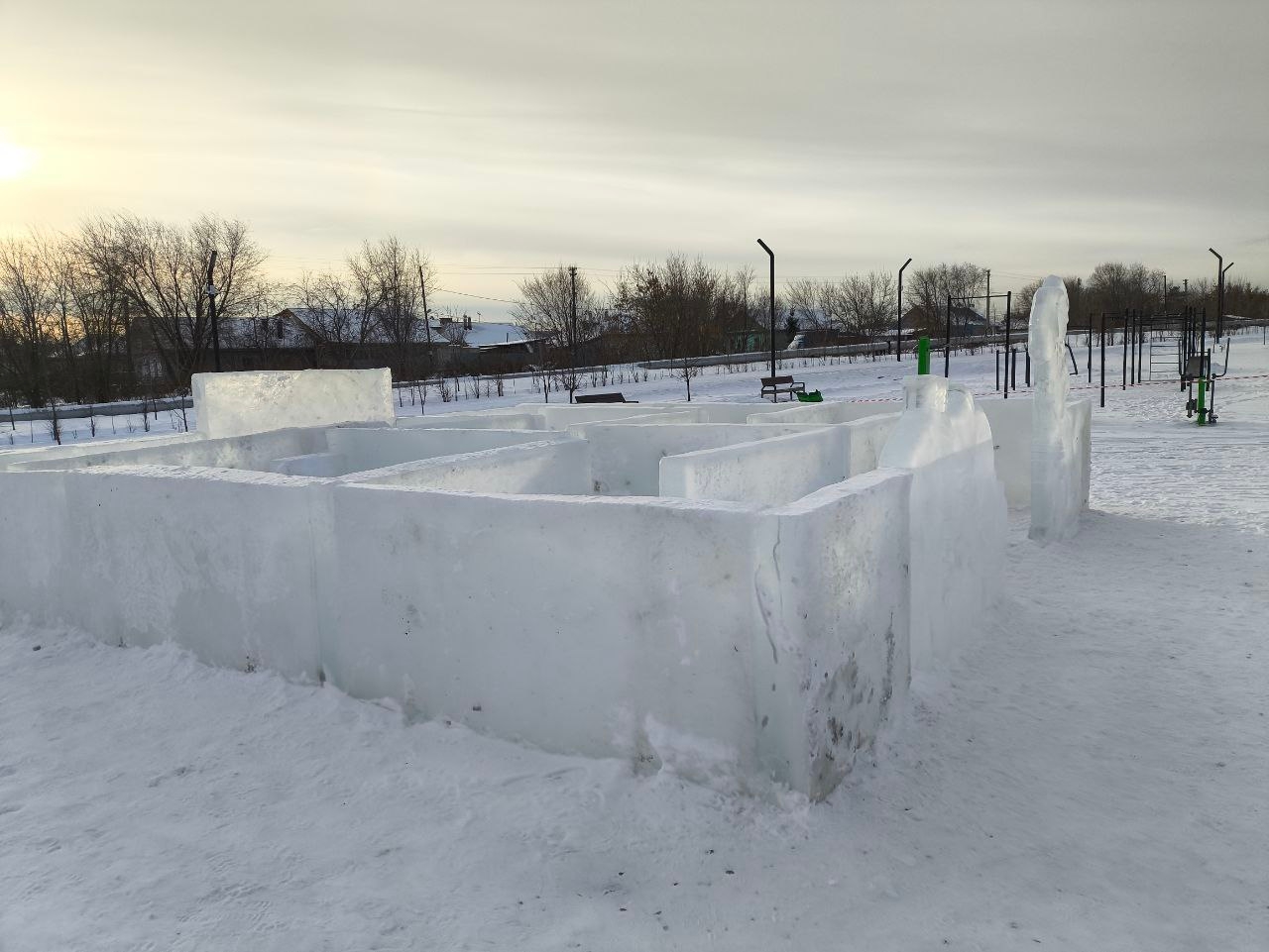 «Товарищи, есть установка весело встретить Новый год!»